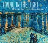 EARL RONNIE  - CD LIVING IN THE LIGHT