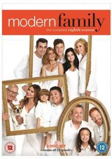 TV SERIES  - 3xDVD MODERN FAMILY - SEASON 8