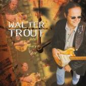 TROUT WALTER  - CD LIVIN' EVERY DAY